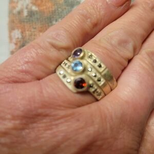 Elegant Sterling Silver Multi-Stone Ring